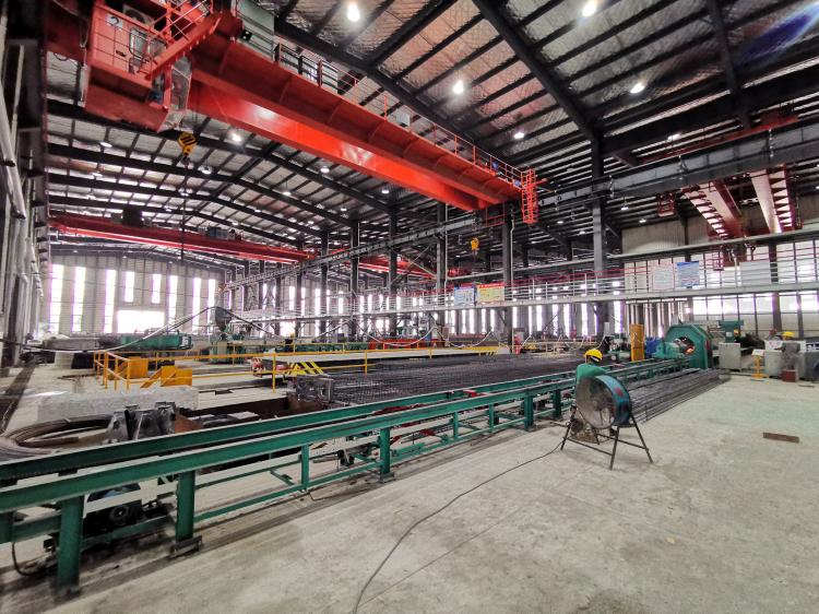 Efficient Square Pile Roll Welder for Metal Fabrication