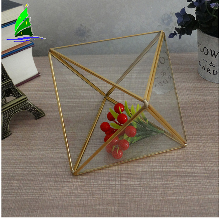 Geometric Vase ornament