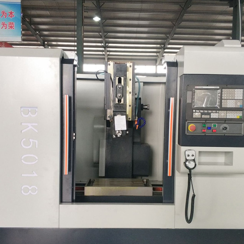 Slotting Machine General CNC slotting machine has good rigidity Manufactory