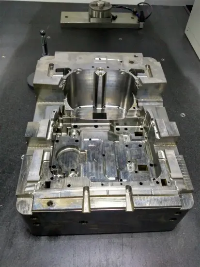 Injection Molded Plastics Making