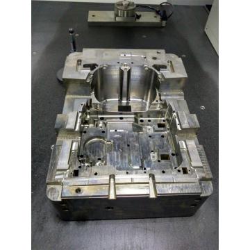 Injection Molded Plastics Making