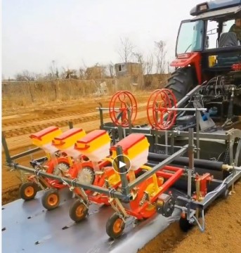 Precision Corn Planter with Ridging Film Mulching Seeder - 2 Ridges, 4 Rows