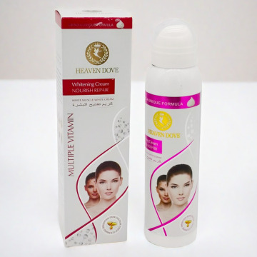 Natürlicher organischer Feuchtigkeitsfeuchtigkeits -Toner mit Whitening -Spray