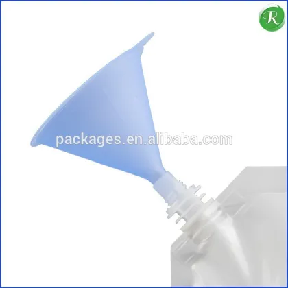 Alibaba china custom plastic rum runner wine spout flask/rum runner flask