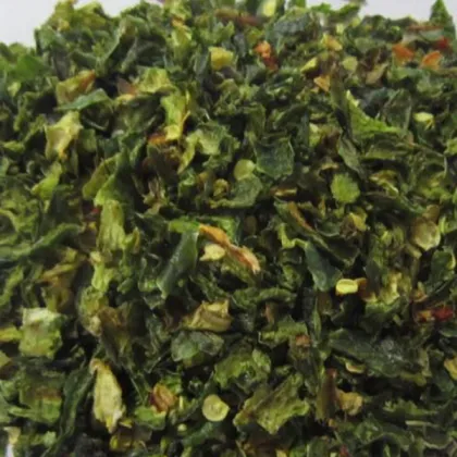 Fresh dehydrated green pepper