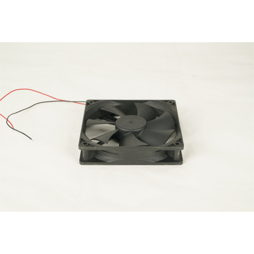 Sleeve Bearing Thermal Plastic 4.8W DC Axial Fan