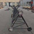 Torre modular estaiada para suporte estrutural