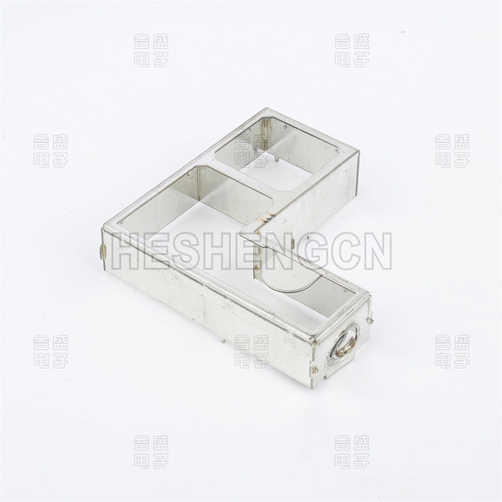 Shielding case GL108220028