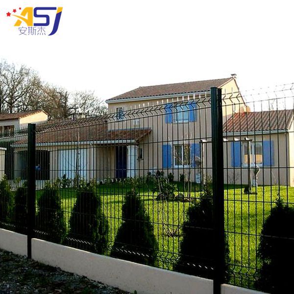 top quality 3d curved fence with razor wire