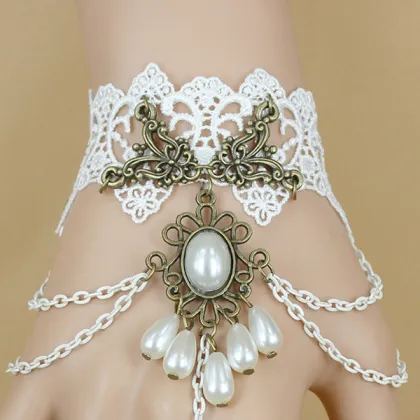 Vogue Retro Alloy Gemstone Italian Lace Bracelet With Ring