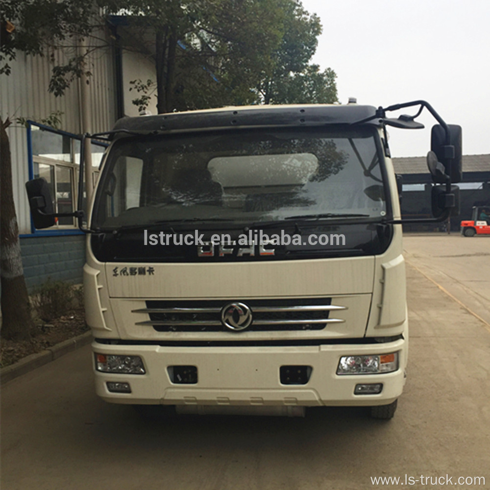 Dongfeng 5000 liter oil tank truck