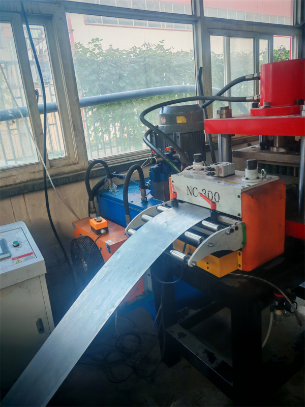 High Performance Hydraulic Connector Machine