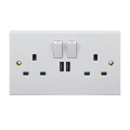 2 Gang 13A Switched Socket med USB