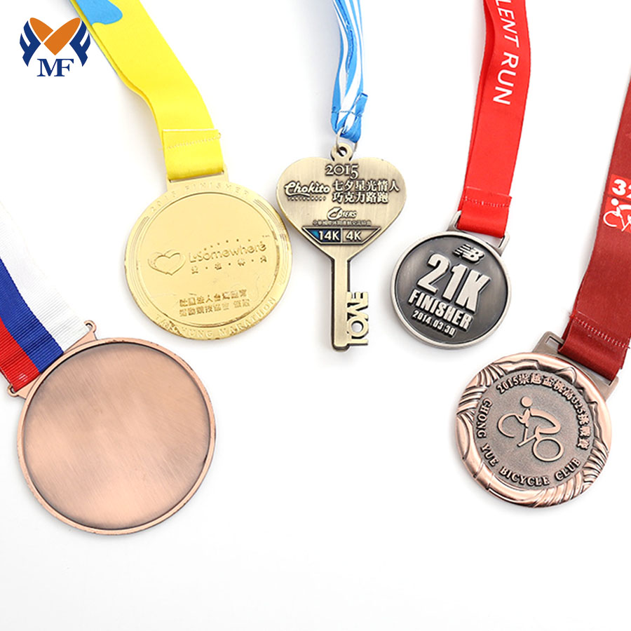 Regalos divertidos para los corredores Medallas que ejecutan eventos