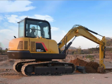 mini digger small crawler excavator with competitive prices