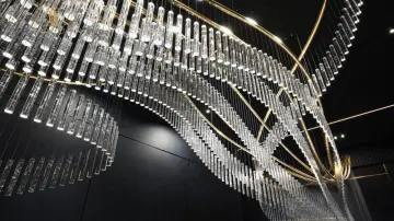 Large custom decorative chandelier Luxurious luxury atmosphere large hotel chandelier