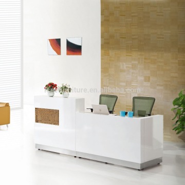 White reception desk tall table beauty salon IE103