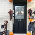 Trick or Treat Kemik Şekilli Köpek Ahşap Kapı Askısı