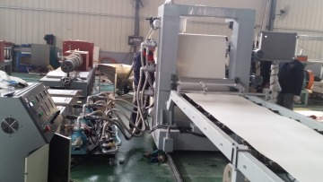 Máquina de fabricación de bandas de borde de PVC
