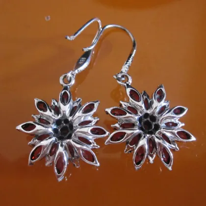 Thai silver garnet and marcasite earrings