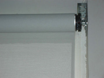 Motorised Electric Roller Blind Hotel White Sunscreen , Anti-uv
