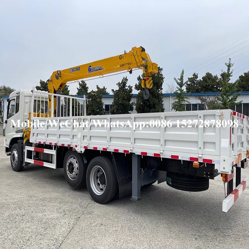 Truck Mounted Crane (10)