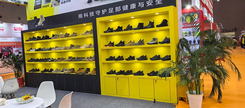 Tang Daiping, General Manager of Chongqing Liyu Precision Technology Co., Ltd., was invited to attend the 109th China International Occupational Safety and Health Products Fair (CIOSH)