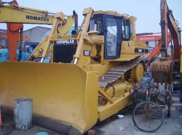 Used bulldozer CAT D6H