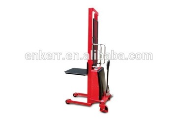 SEMI-ELECTRIC PLATFORM AND FORK LIFT