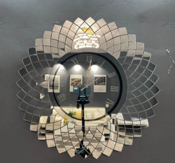 Decorative wall clock for home entrance