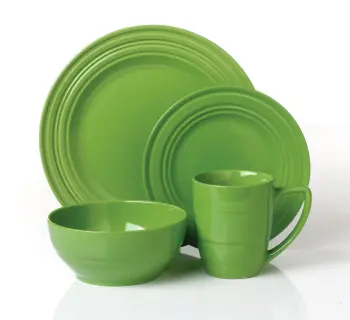 Ceramic stoneware green color dinner set for 4person