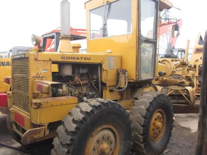 used motor grader komatsu GD505A