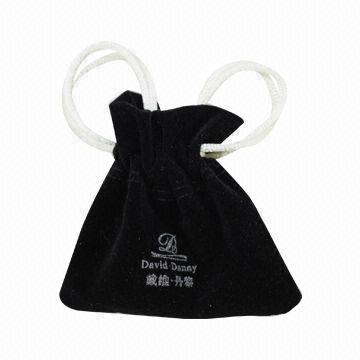 Small black velvet jewelry pouches, with logo silk screen print, high quality