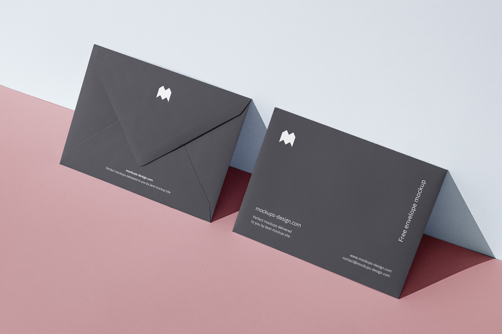 Envelope médio elegante para comunicação comercial