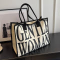 Gentle Canvas Tote för den moderna kvinnan