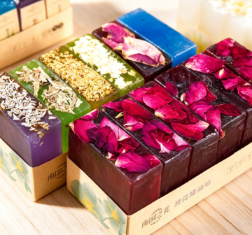 Floral Essential Oil Soap Gift Set