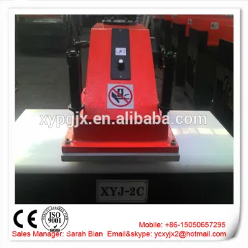 Alibaba gold supplier with CE hydraulic swing arm shoe sole cutting/rubber sole cutting machine