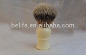 Wholesales Men Badger Shaving brush,dyed beard brush oem with white plastic stick private label