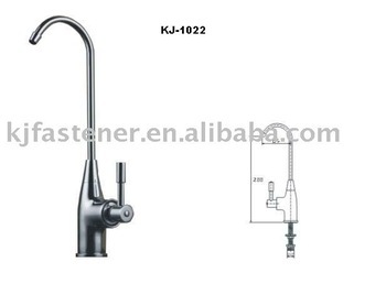 Kitchen water filter tap