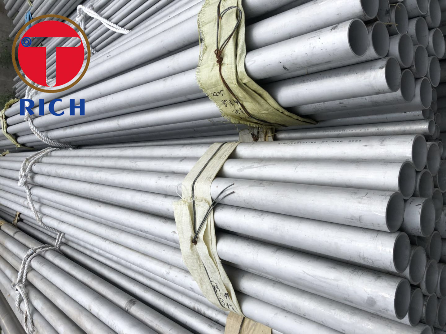 Duplex 2205 Stainless Steel Pipe 