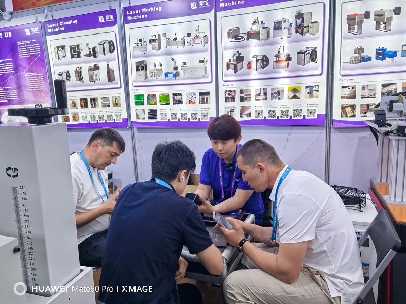 Day 3 of the Canton Fair! Chuke Intelligent's Booth is Packed with Visitors, with a Surge of Inquiries and Orders