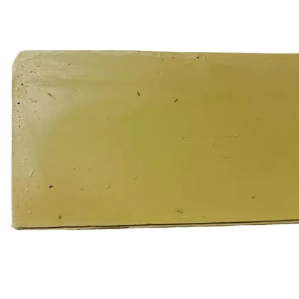 Resin paint surface polishing wax