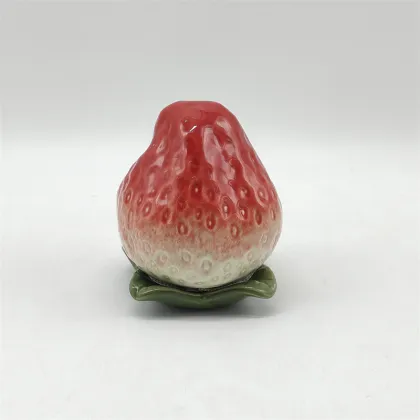Medium Strawberry Ceramic Dinner Plate