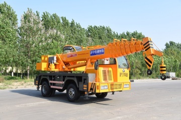 10 ton kren trak kecil