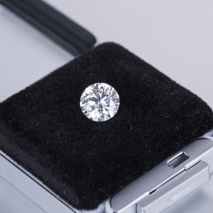 2.03CT F VS1 LAB GROWN DIAMOND IGI Certified