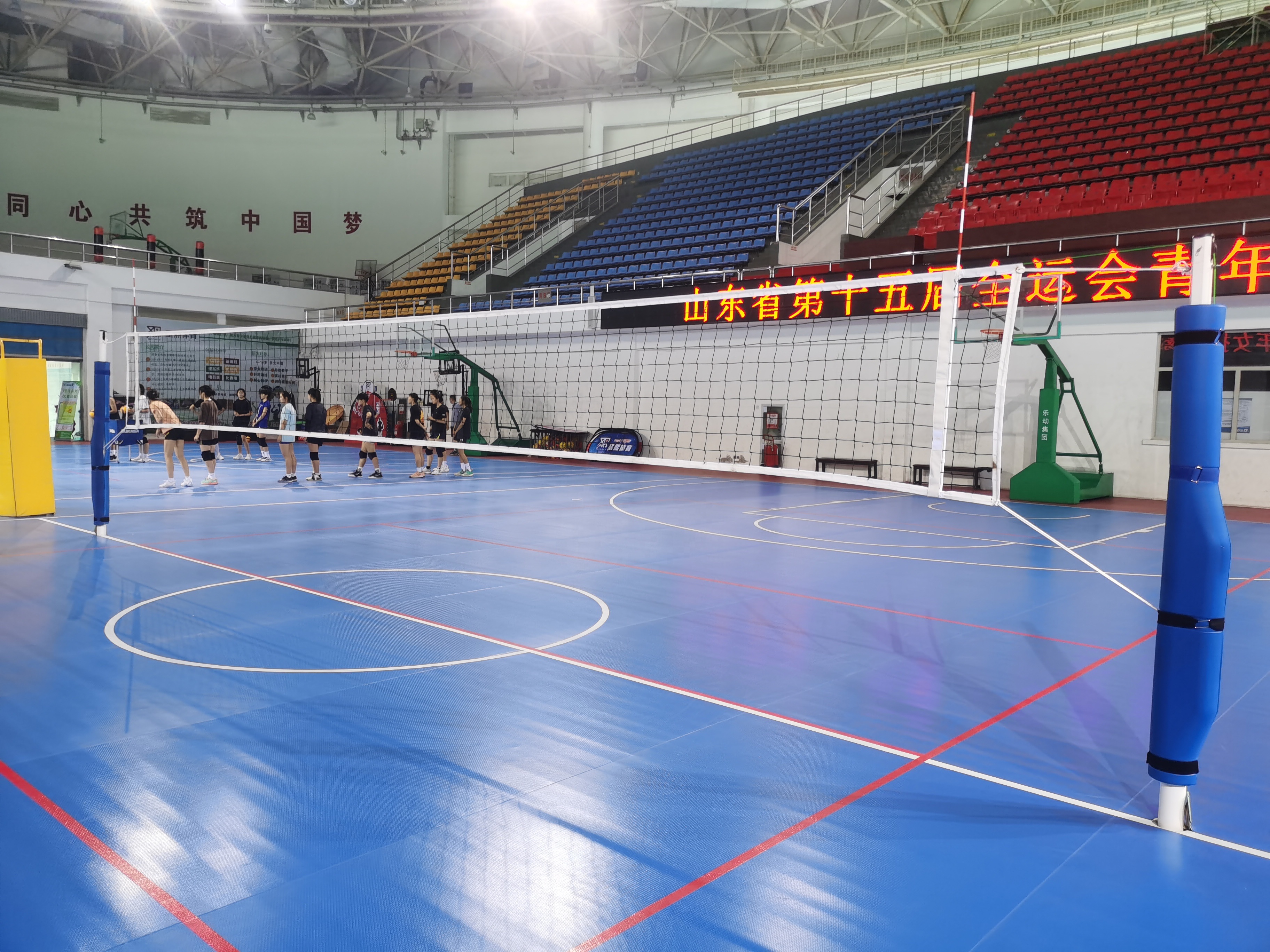 Adjustable Carbon Volleyball Post