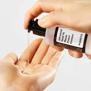 Anti-Wrinkle Face Serum: Snail Mucin Power Essence for Damaged Skin Repair with Vitamin C