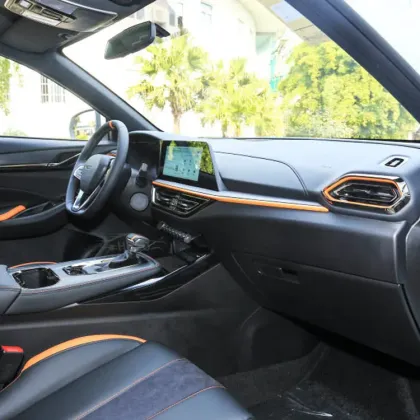 Changan Oushang X5 1.5t Used Car in Stock Cheapest Fuel Vehicle Changan Auchan X5 2023 Five Door Five Seat Compact SUV