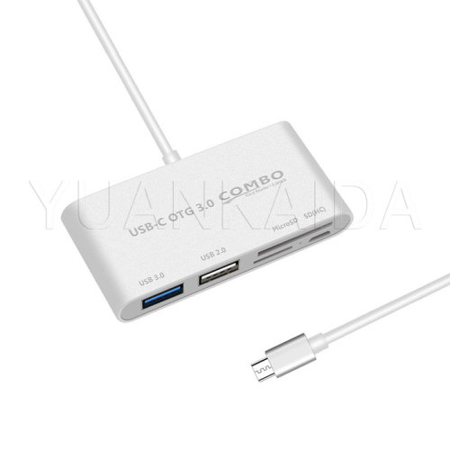 USB Type C hub and card reader