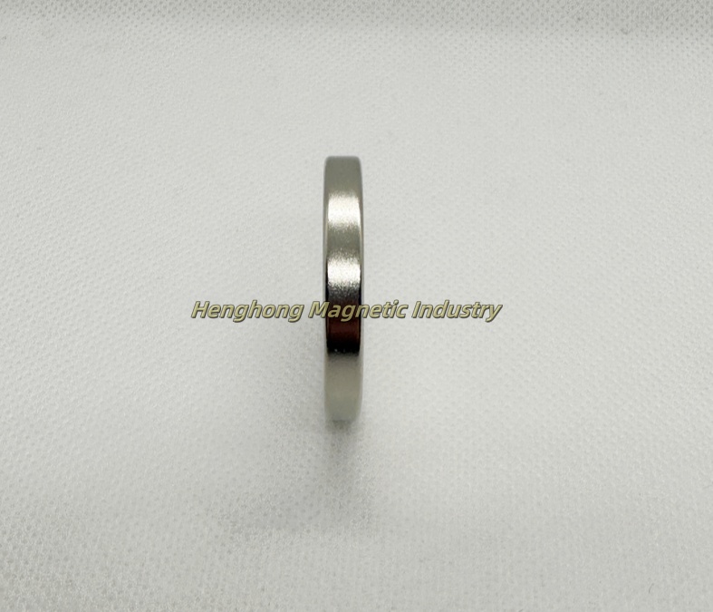 N42 neodymium iron boron magnet